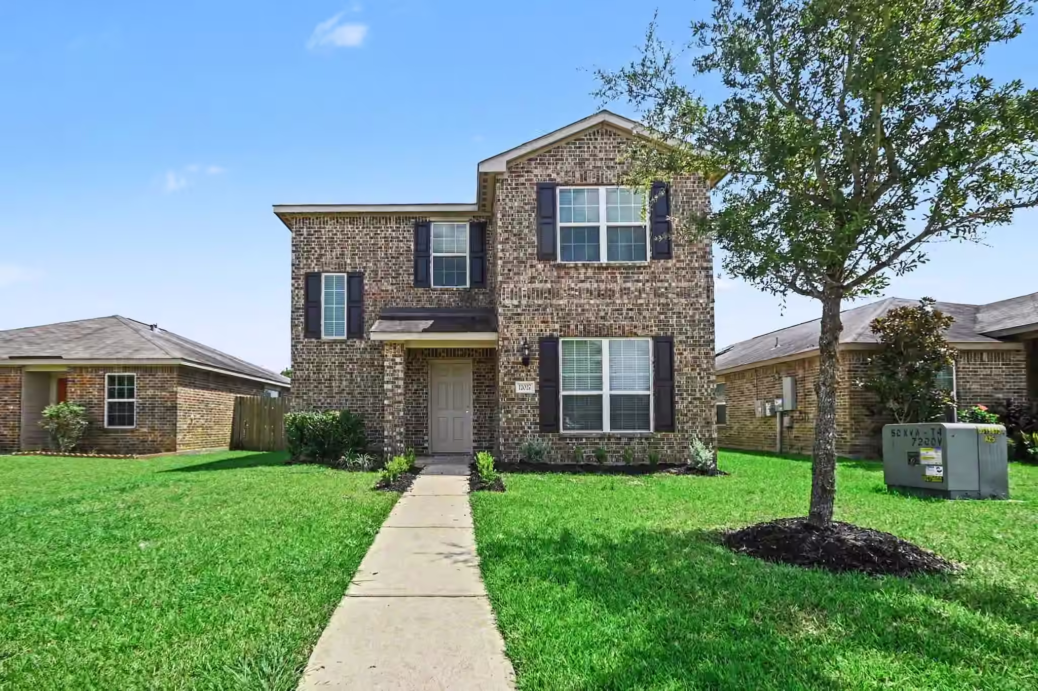 Photo 2 of 12027 Windage Drive, La Marque, TX