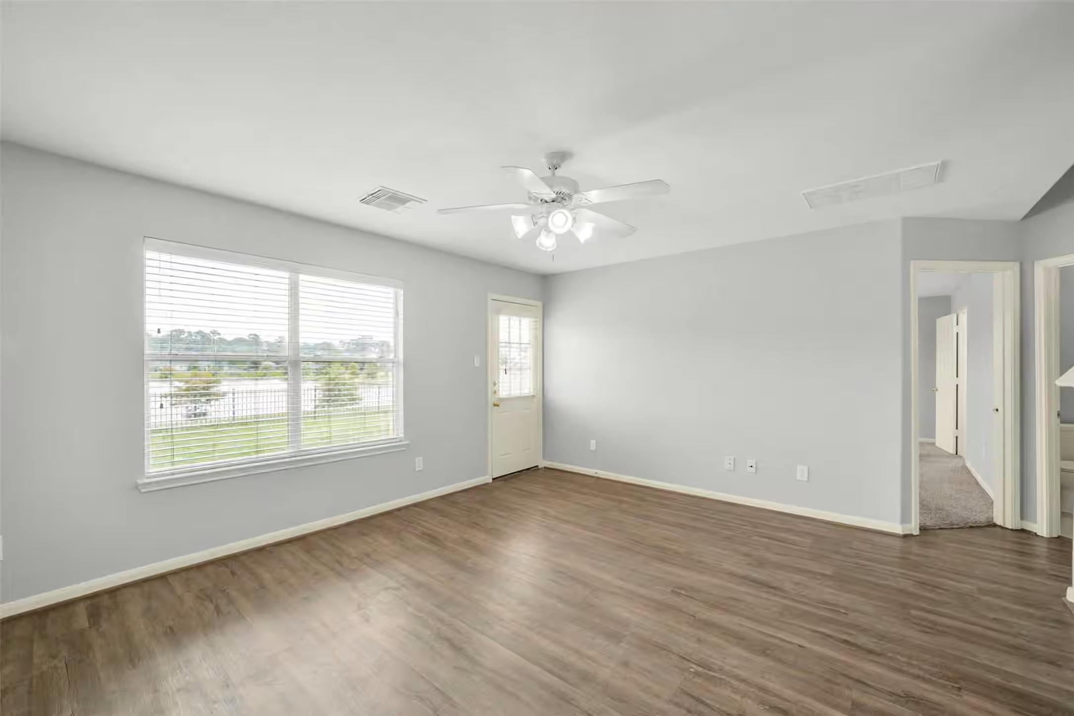 Photo 5 of 21526 Falvel Lake Drive, Spring, TX