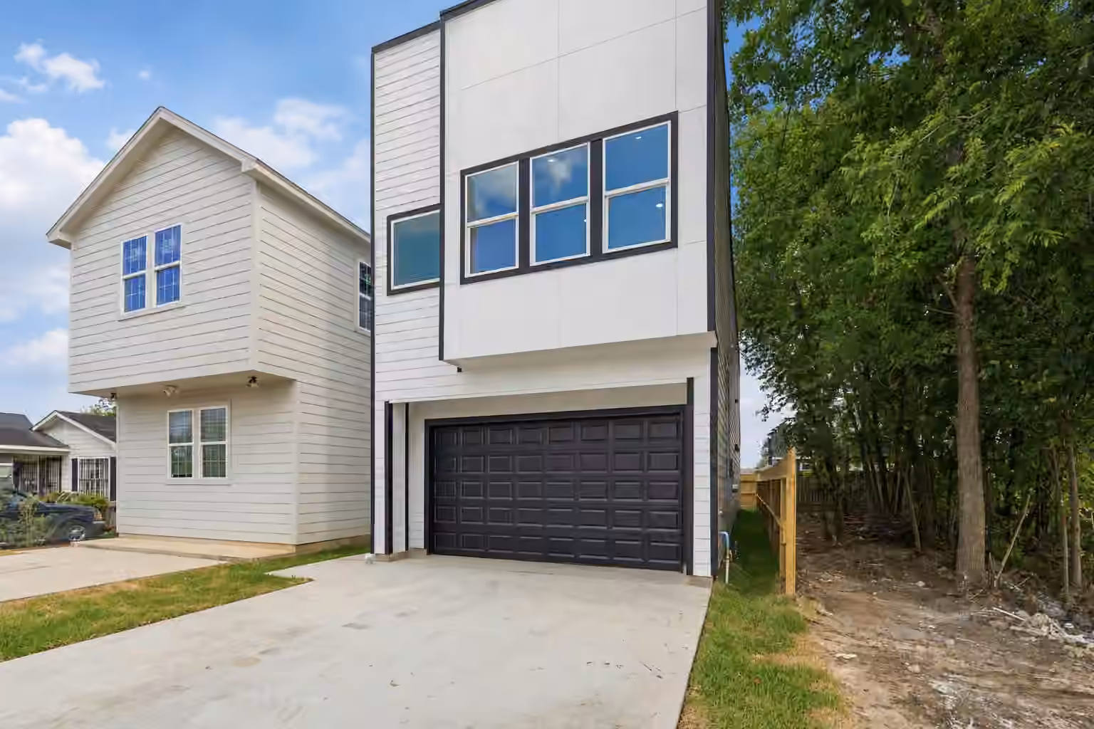Photo 2 of 9735 Pelsey Street, Houston, TX