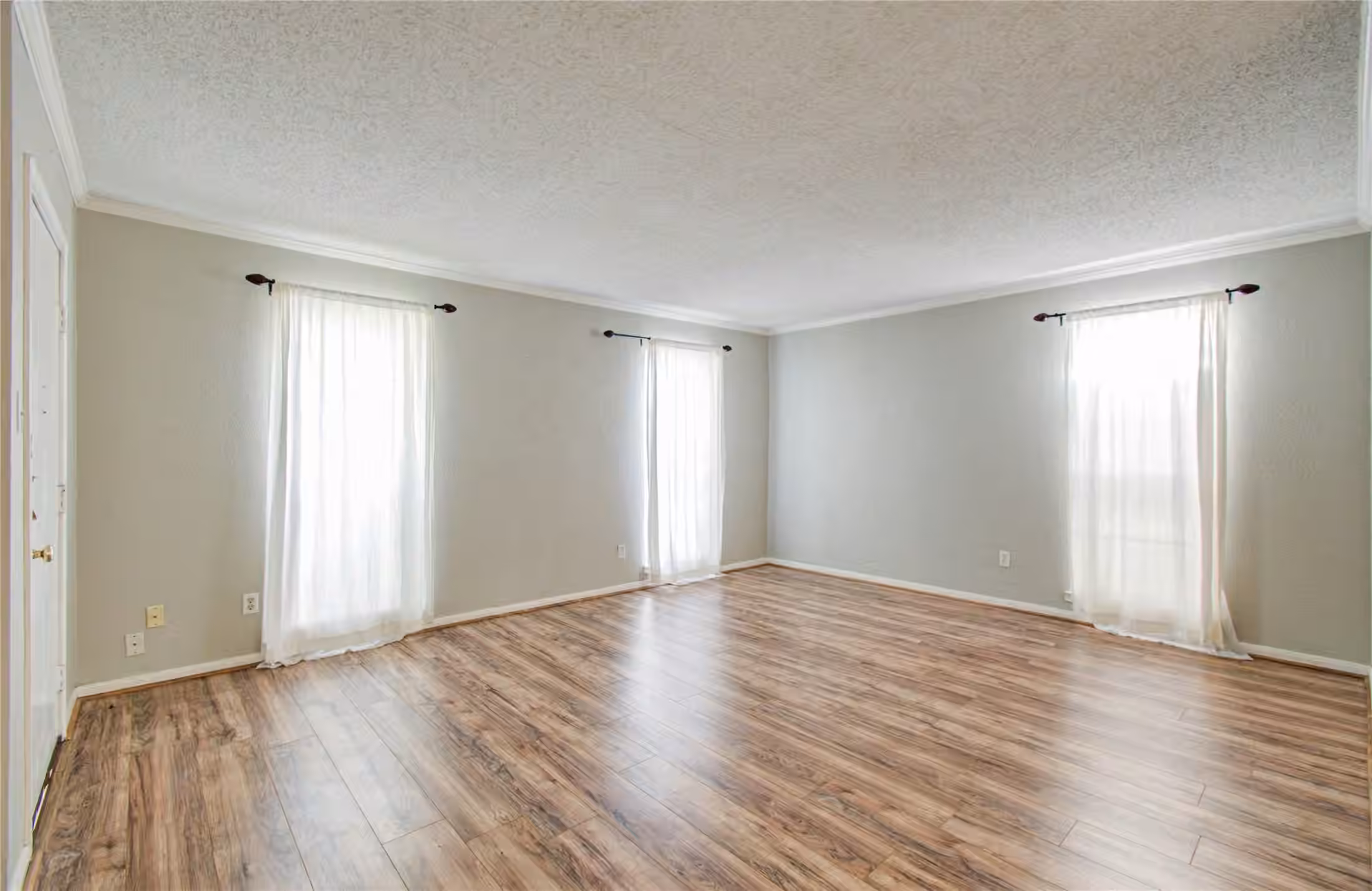 Photo 4 of 6410 Del Monte Drive 118, Houston, TX