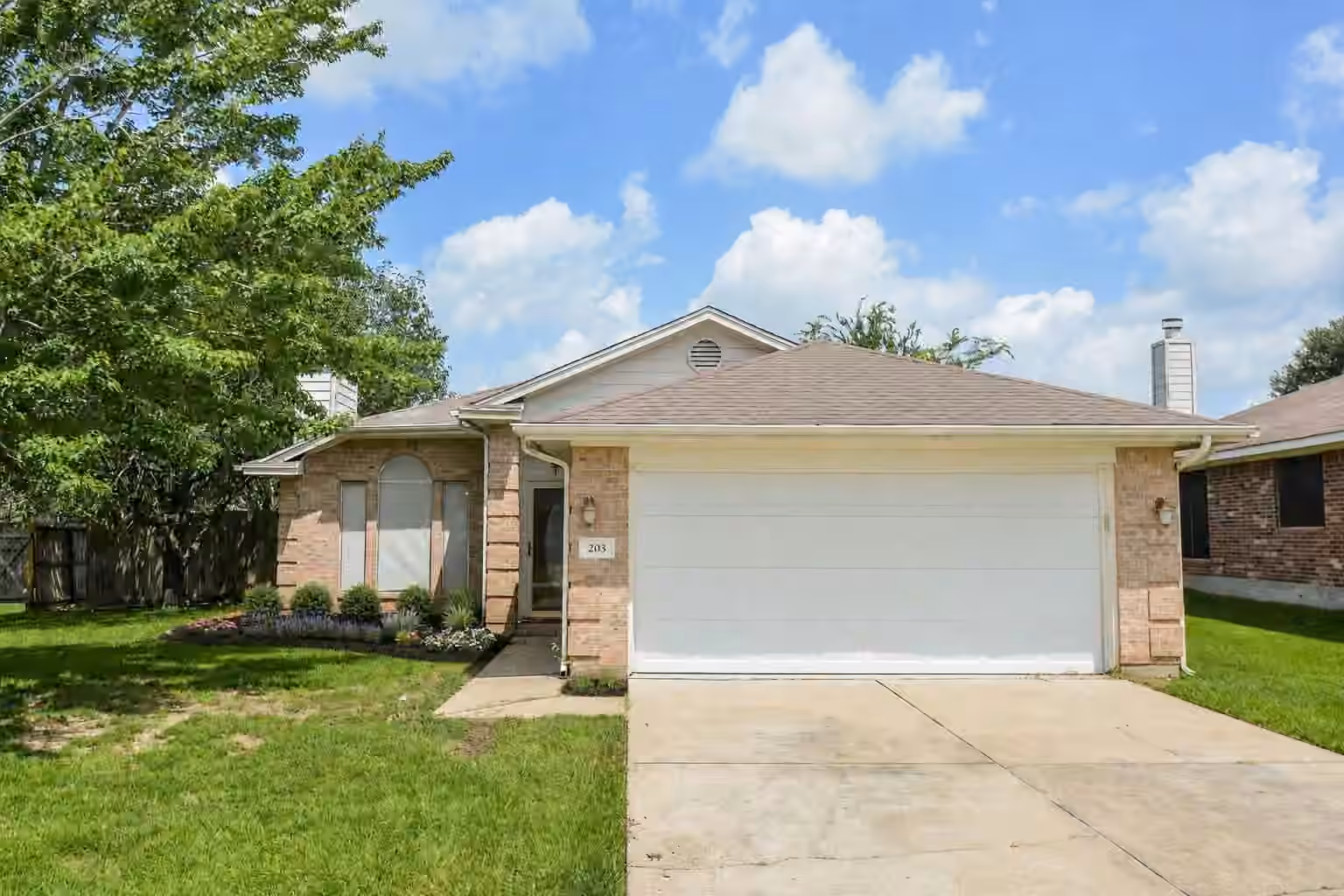 Photo of 203 Cool Cove, Montgomery, TX 77356