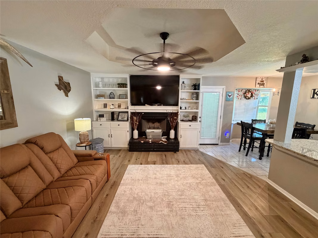Photo 2 of 3114 County Road 510h, Brazoria, TX