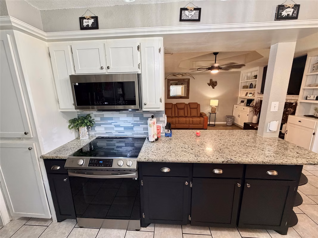Photo 4 of 3114 County Road 510h, Brazoria, TX