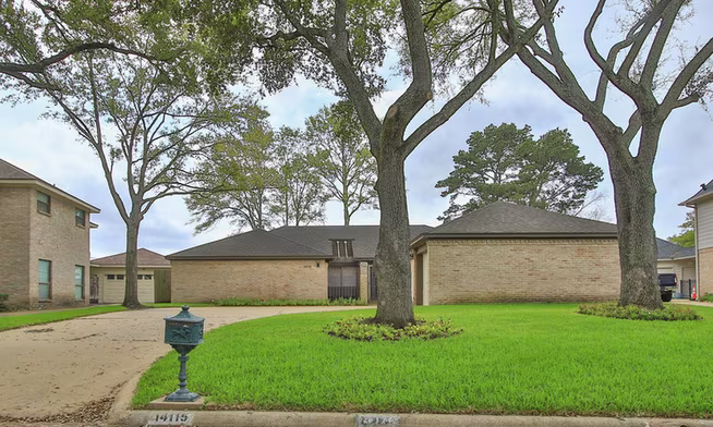 Photo of 14115 S Suddley Castle Street, Houston, TX