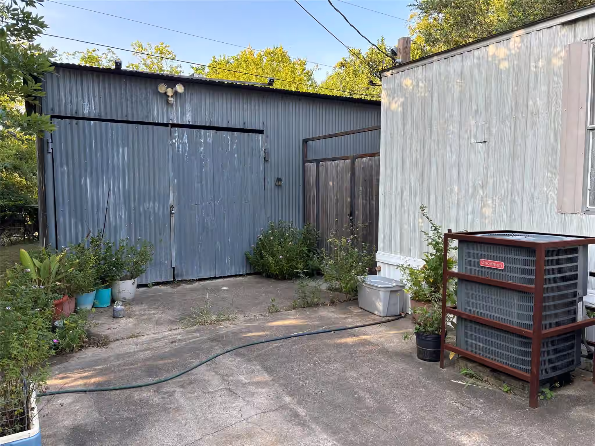 Photo 3 of 902 Ferol Lane, Highlands, TX