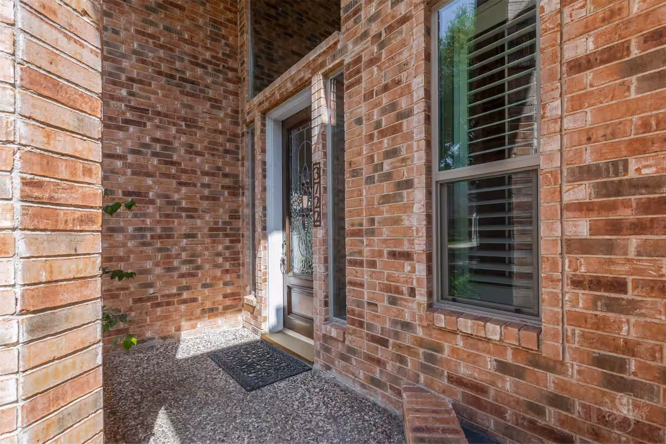 Photo 7 of 3722 Springhill Ln, Sugar Land, TX