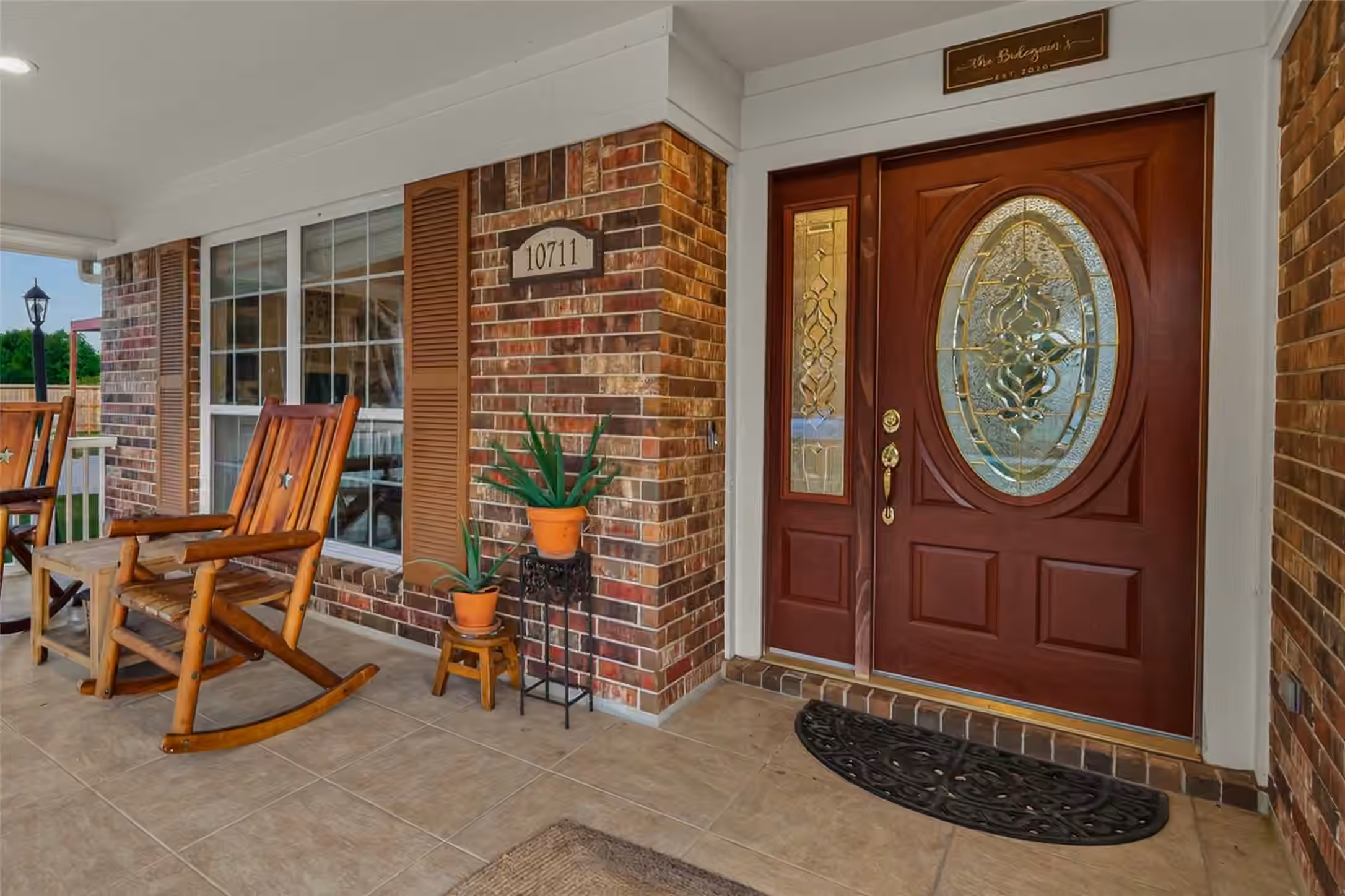 Photo 5 of 10711 Indian Trails Drive, Tomball, TX