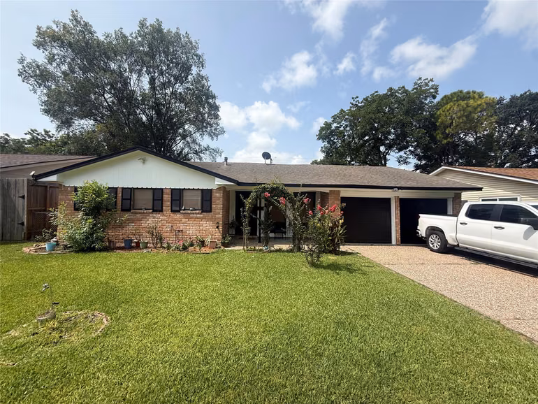 Photo of 8823 Shadow Crest Street, Houston, TX