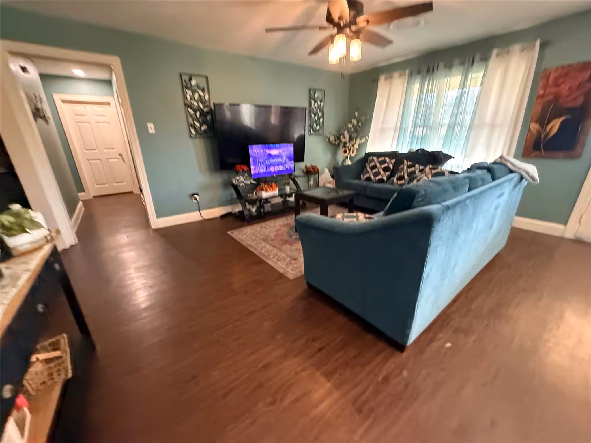 Photo 6 of 8823 Shadow Crest Street, Houston, TX