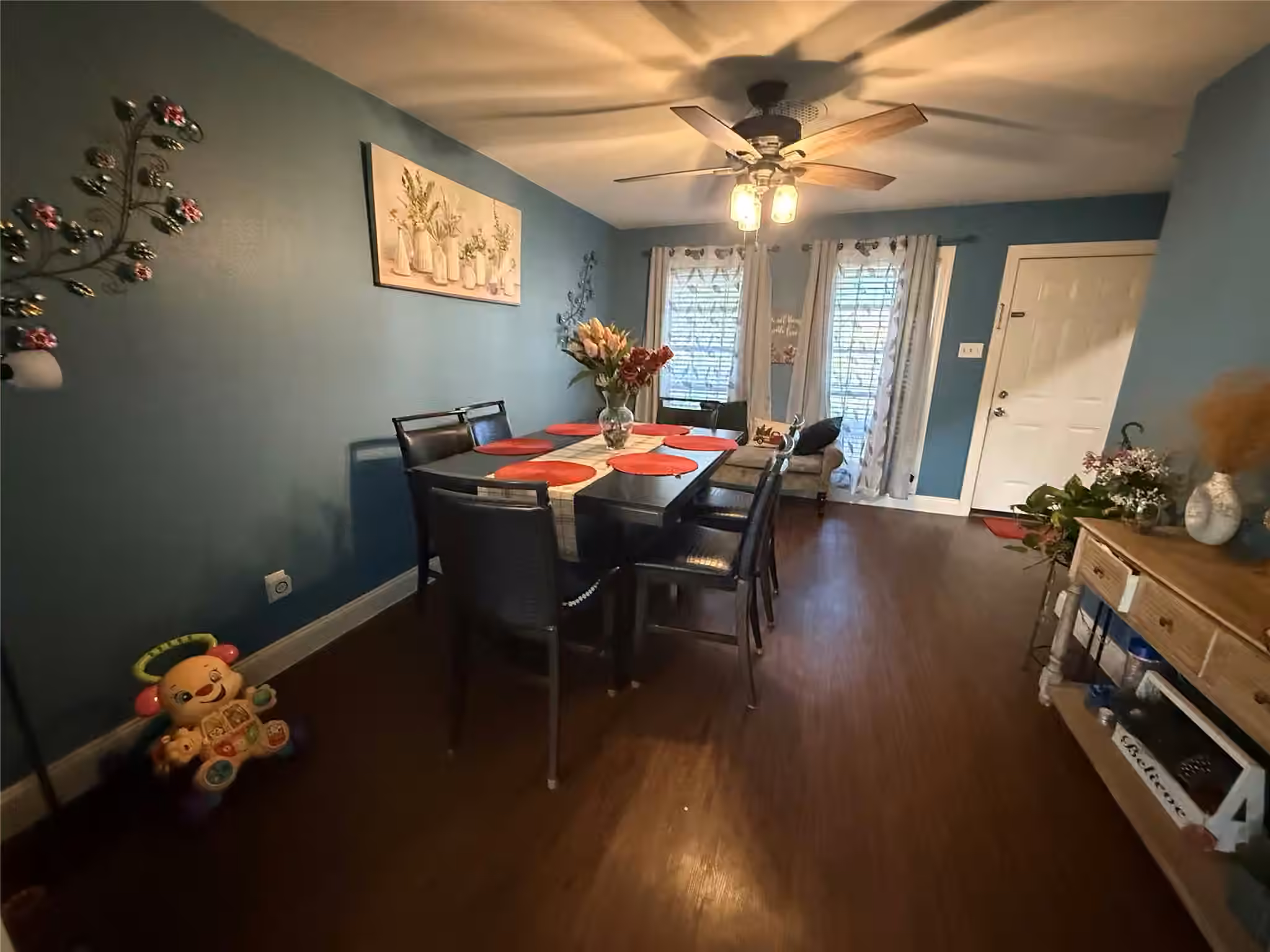 Photo 7 of 8823 Shadow Crest Street, Houston, TX