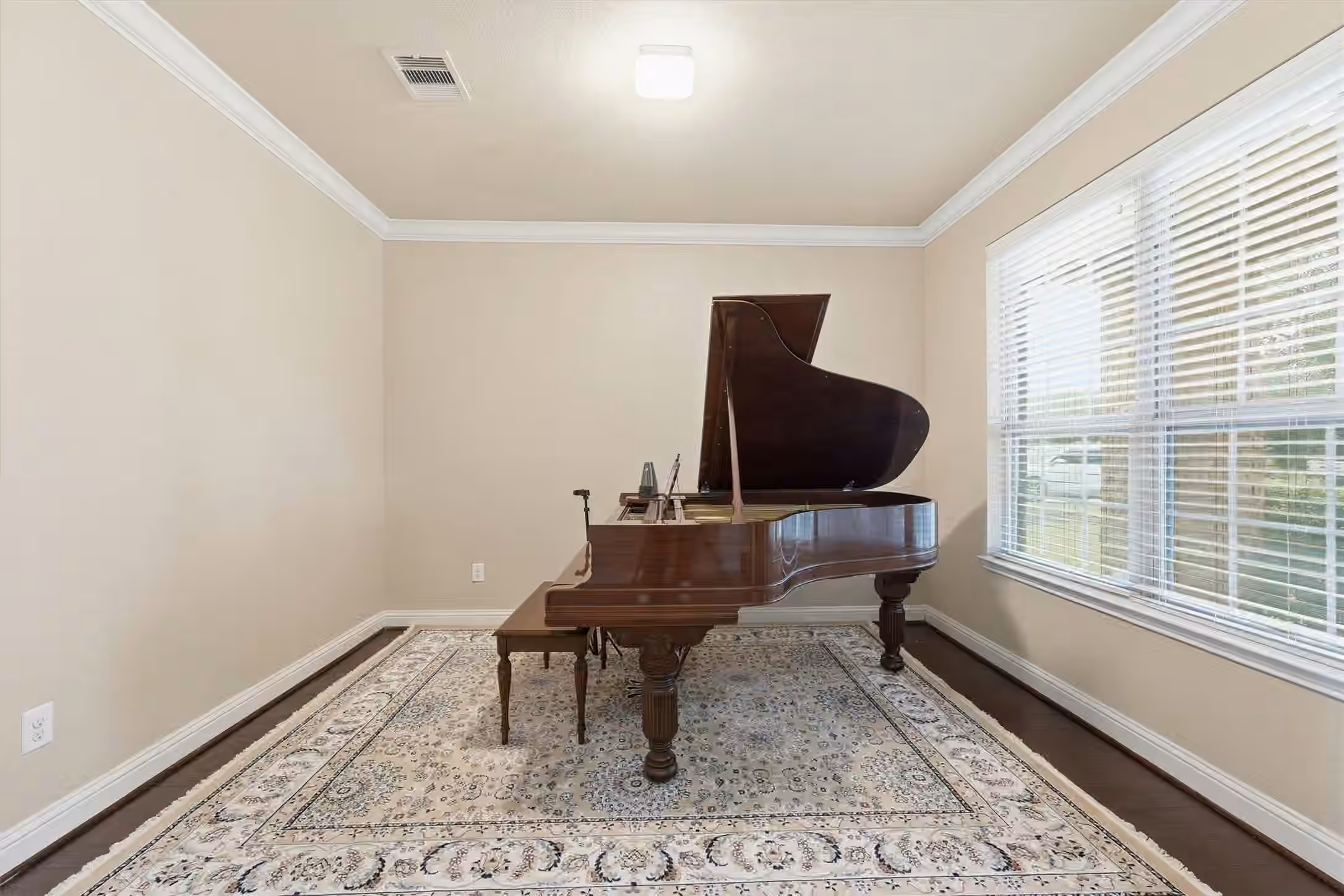 Photo 6 of 1908 Sunset Terrace Lane, Pearland, TX