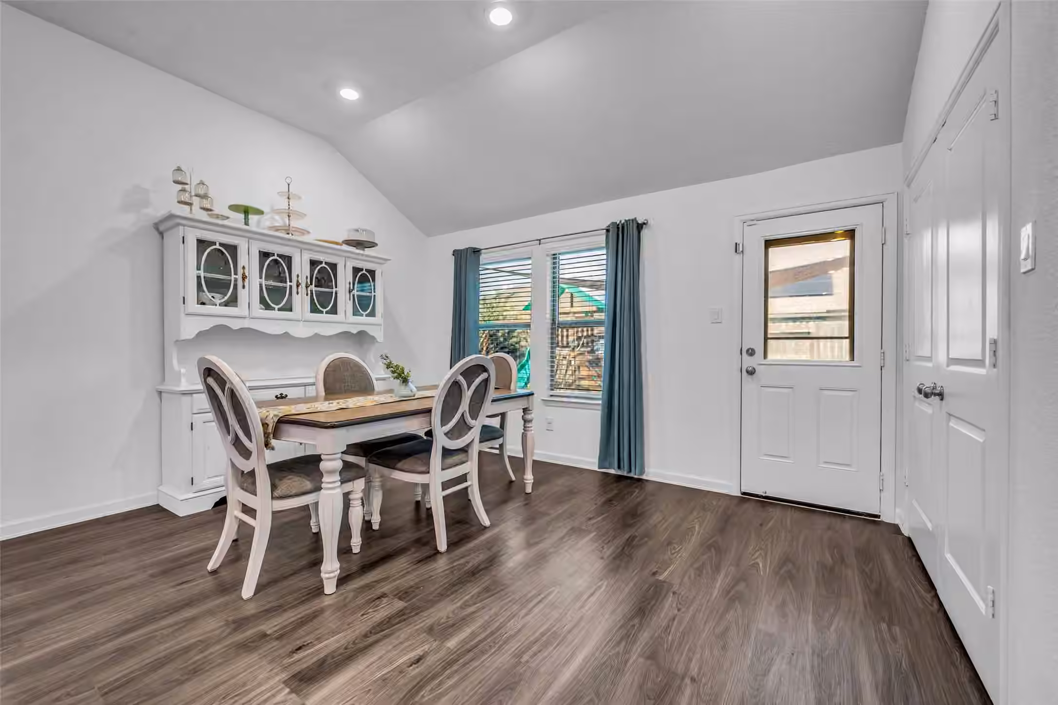 Photo 2 of 4823 Chestnut Valley Lane, Katy, TX