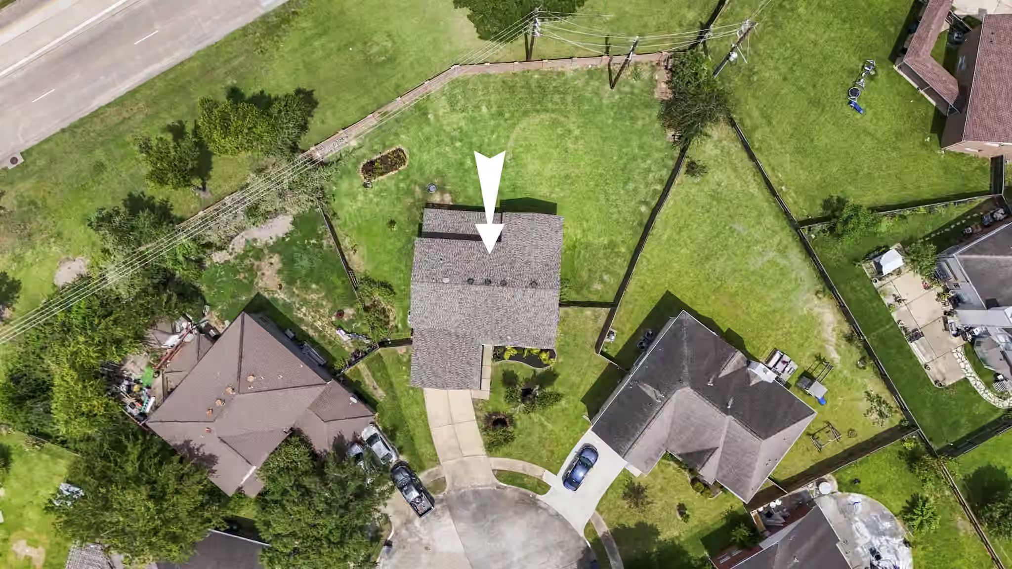 Photo 2 of 5703 Silas Creek Court, Sugar Land, TX