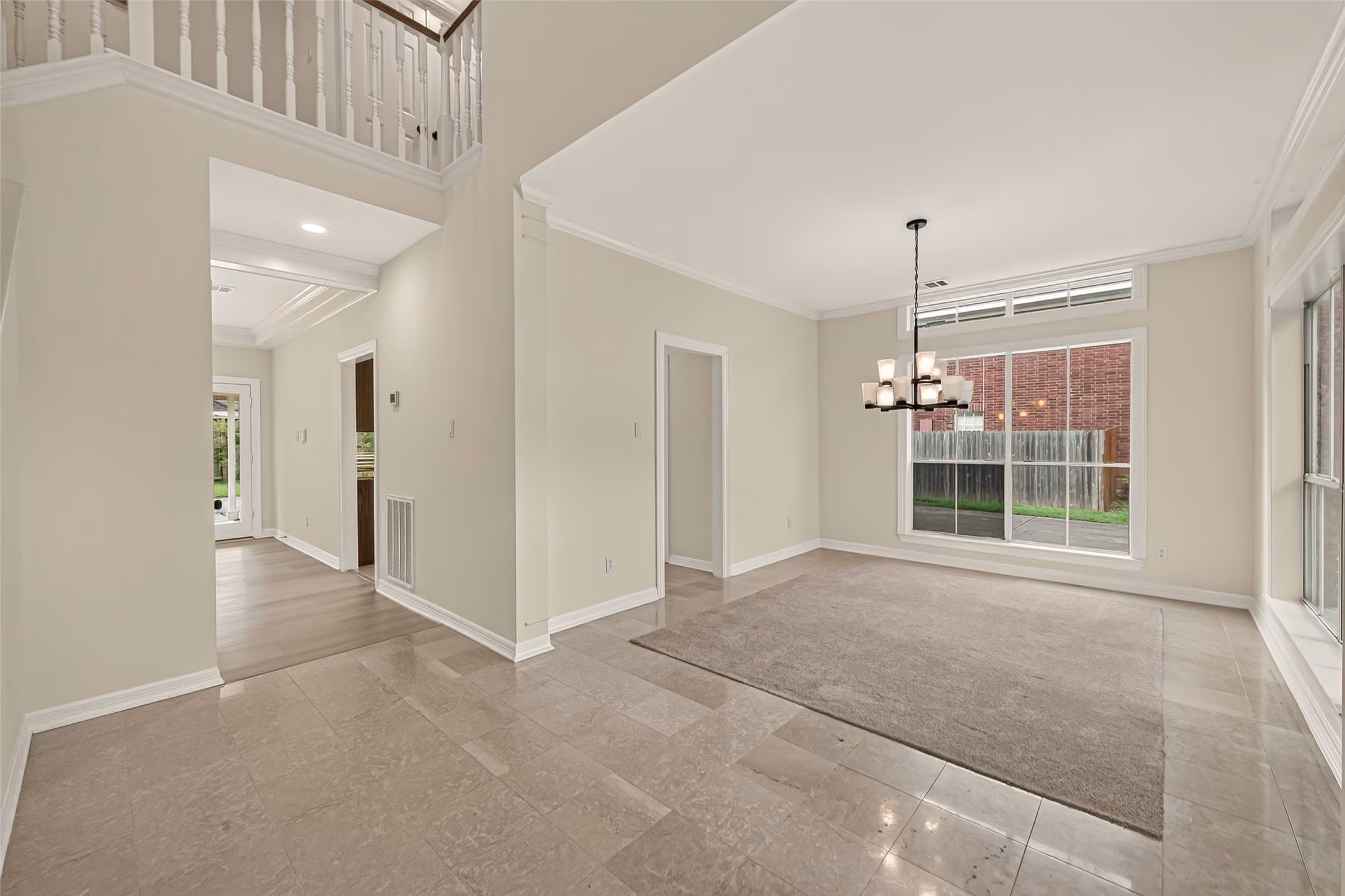 Photo 7 of 14139 Swallowfield Drive, Houston, TX