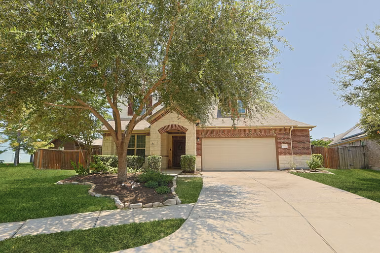 Photo of 10546 Hartfield Bluff Lane, Cypress, TX