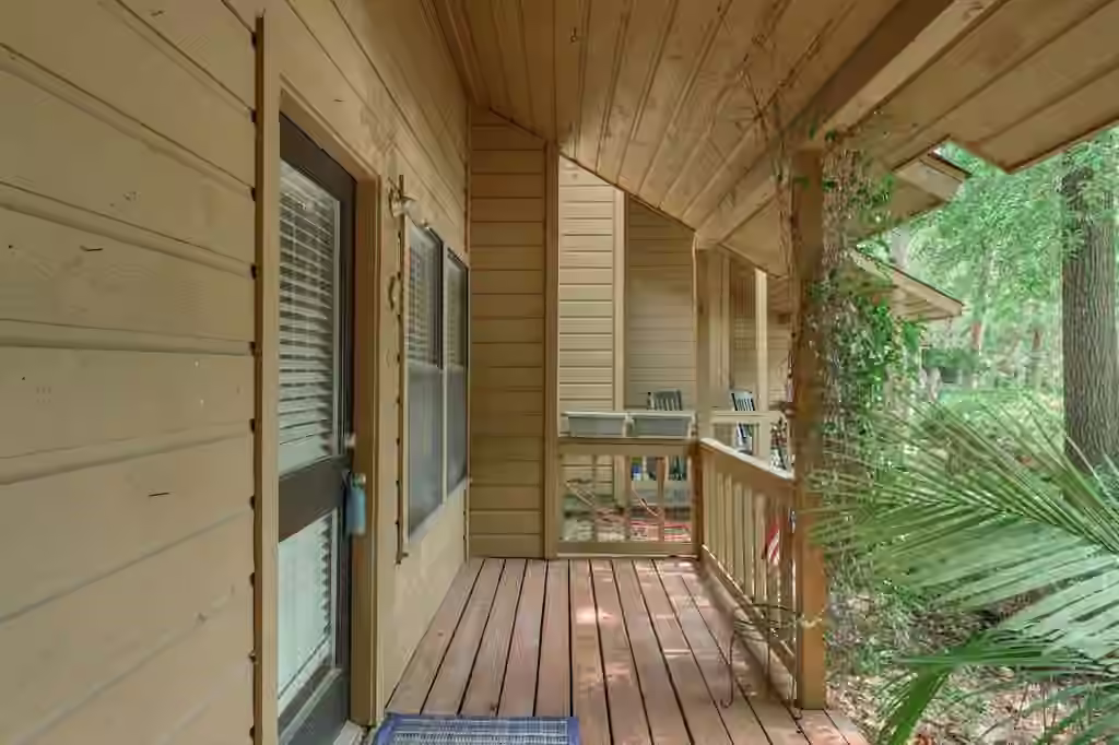 Photo 3 of 4 Sawmill Grove Lane Circle 4, The Woodlands, TX