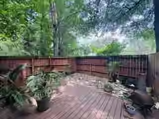 Photo 7 of 4 Sawmill Grove Lane Circle 4, The Woodlands, TX