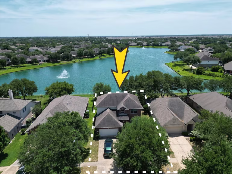 Photo of 25811 Chapman Falls Drive, Richmond, TX 77406