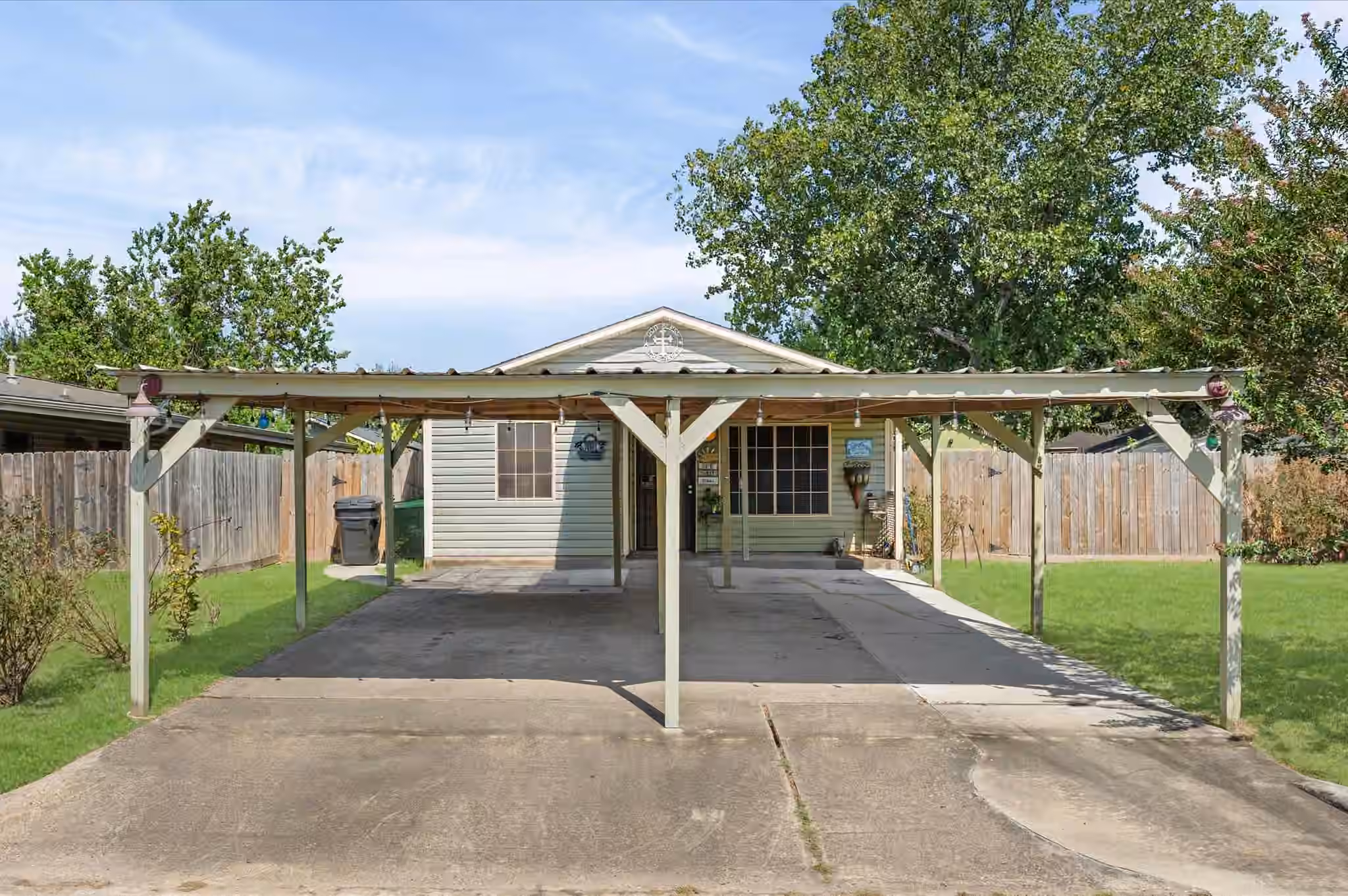 Photo of 9730 Caballero Drive, Houston, TX