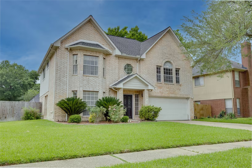 Photo of 303 Welford Lane, Highlands, TX