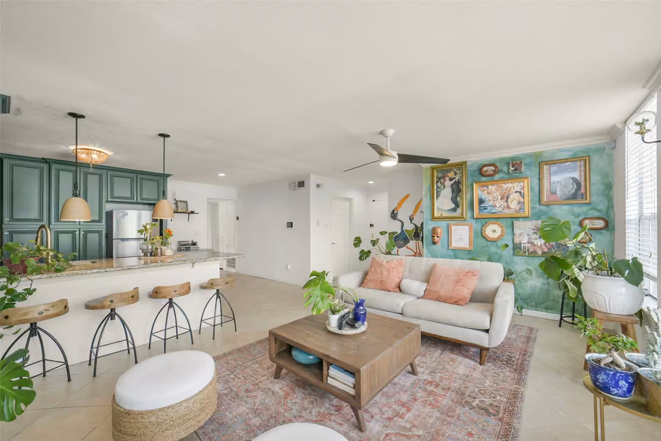 Photo of 2333 Bering Drive 322, Houston, TX