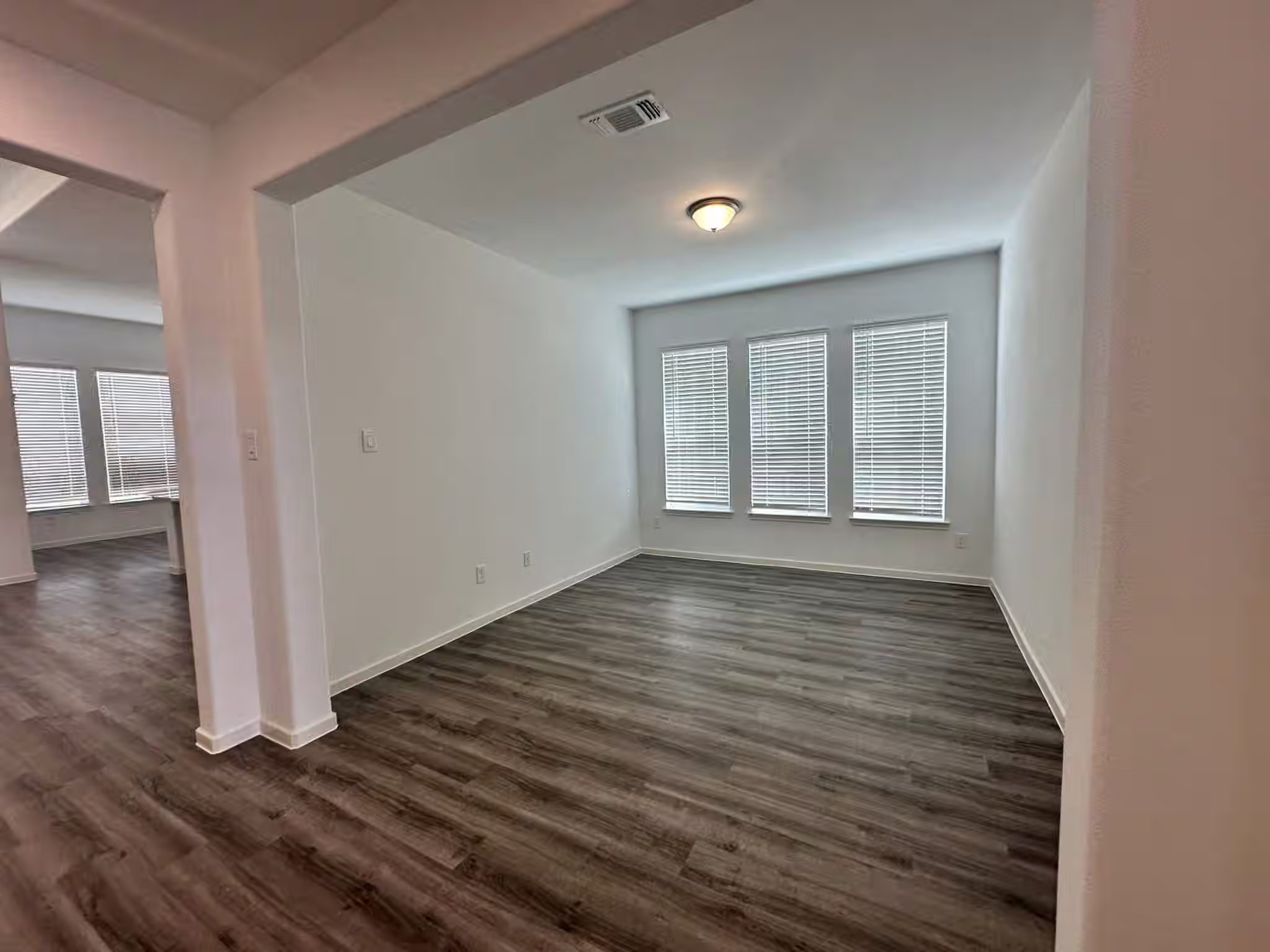 Photo 6 of 2506 Caspian Creek Lane, Iowa Colony, TX