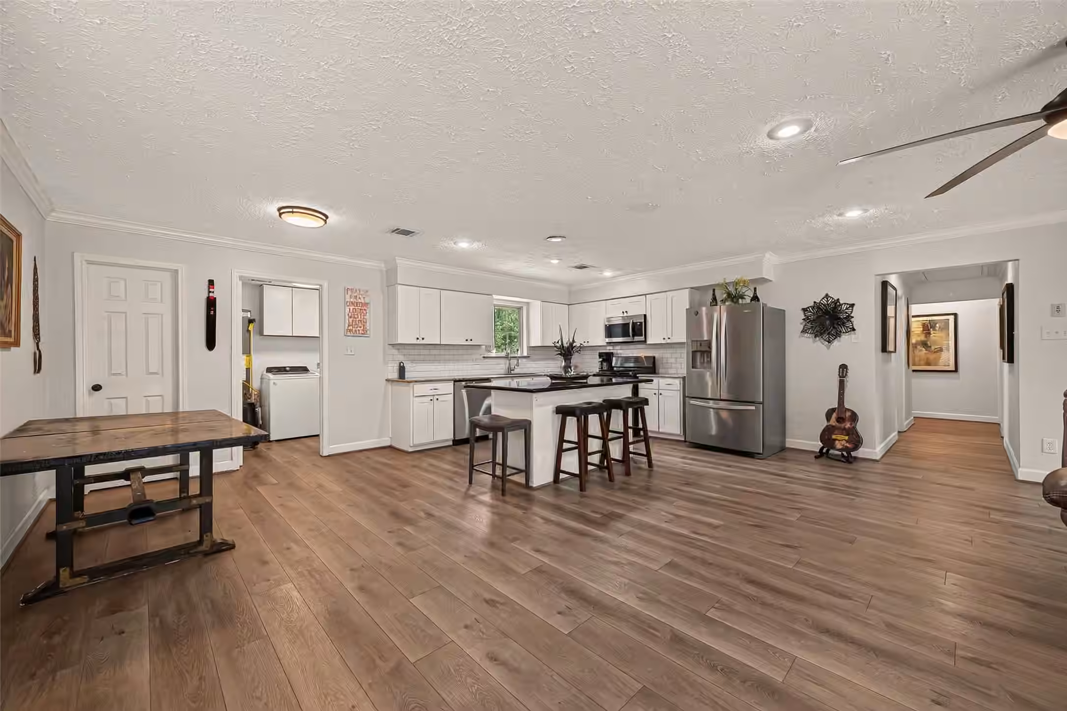 Photo 6 of 4718 Blanton Boulevard, Houston, TX