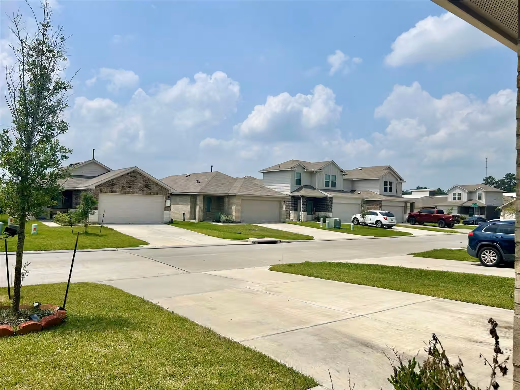 Photo 4 of 14421 Sugar Pines Drive, Conroe, TX