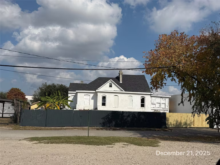 Photo of 3805 Wilmer Street, Houston, TX