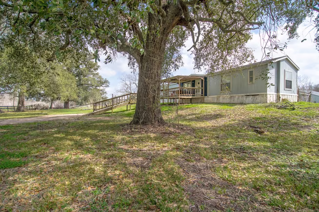 Photo 2 of 2801 County Road 444, Angleton, TX