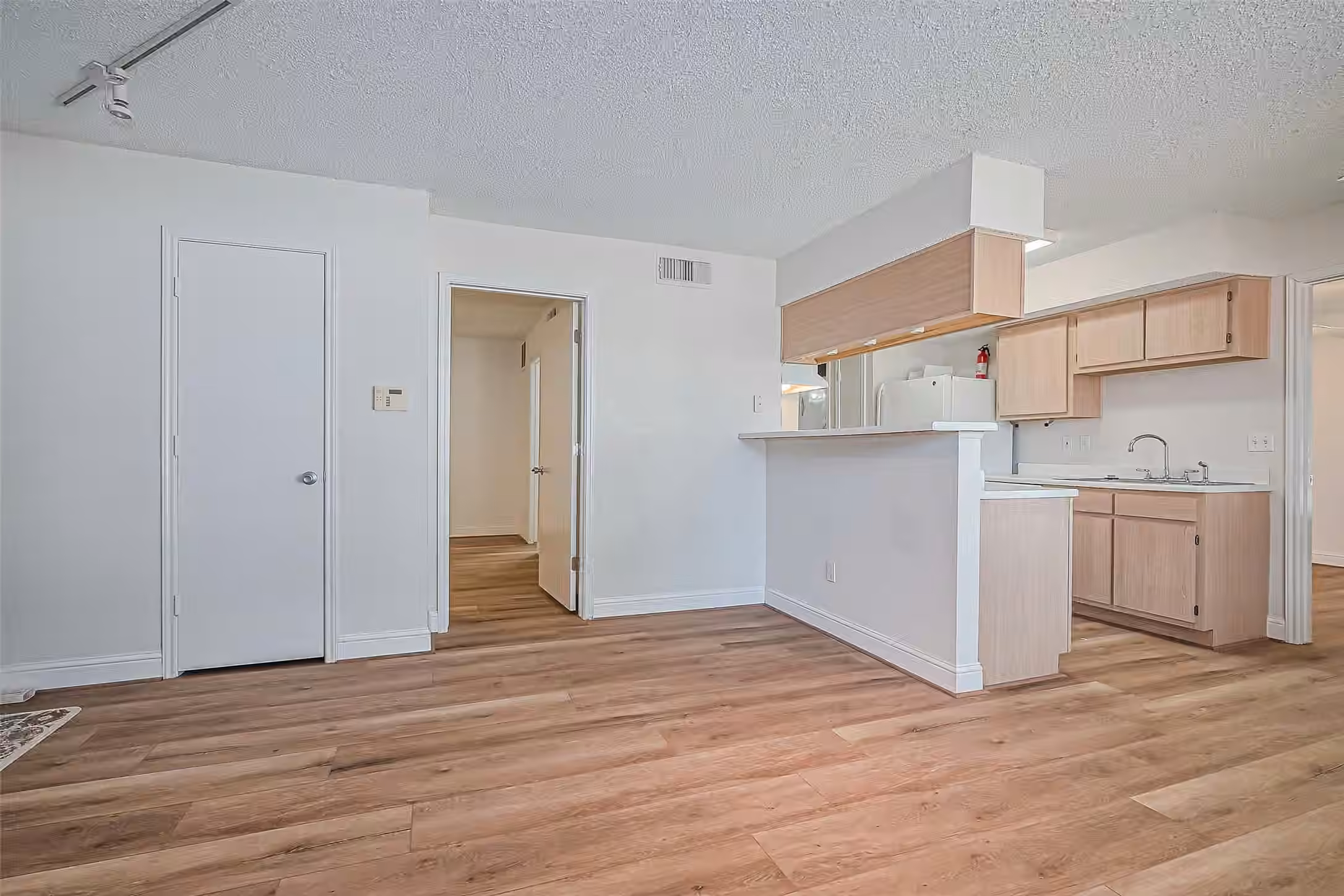 Photo 6 of 2750 Holly Hall Street 910, Houston, TX