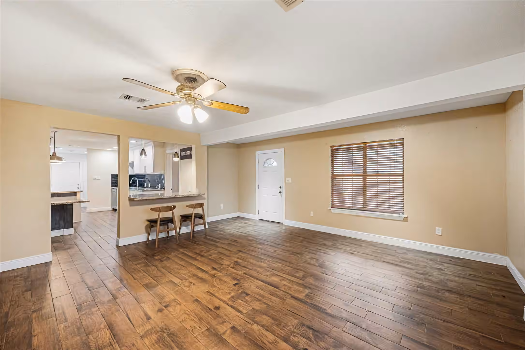 Photo 7 of 6825 Appleton Street, Houston, TX