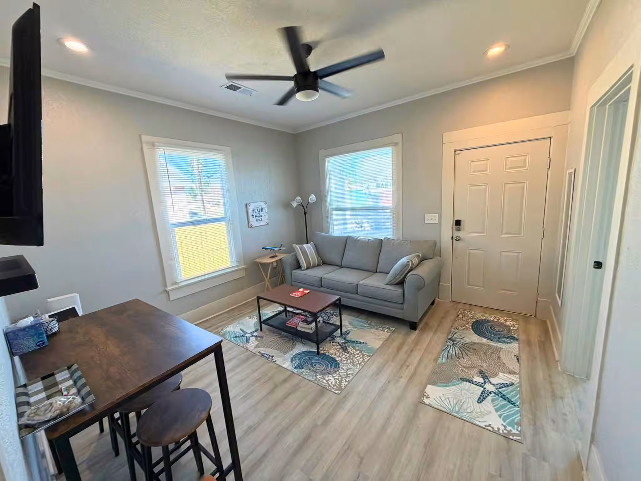 Photo 4 of 2219 45th Street, Galveston, TX