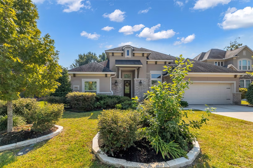 Photo of 111 Coral Bells Court, Conroe, TX 77304