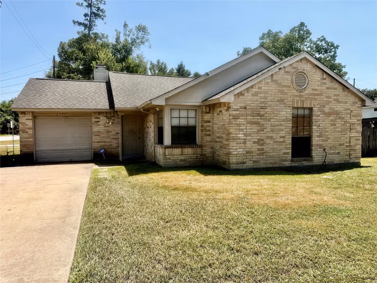 Photo 2 of 23007 Whittaker Way, Spring, TX