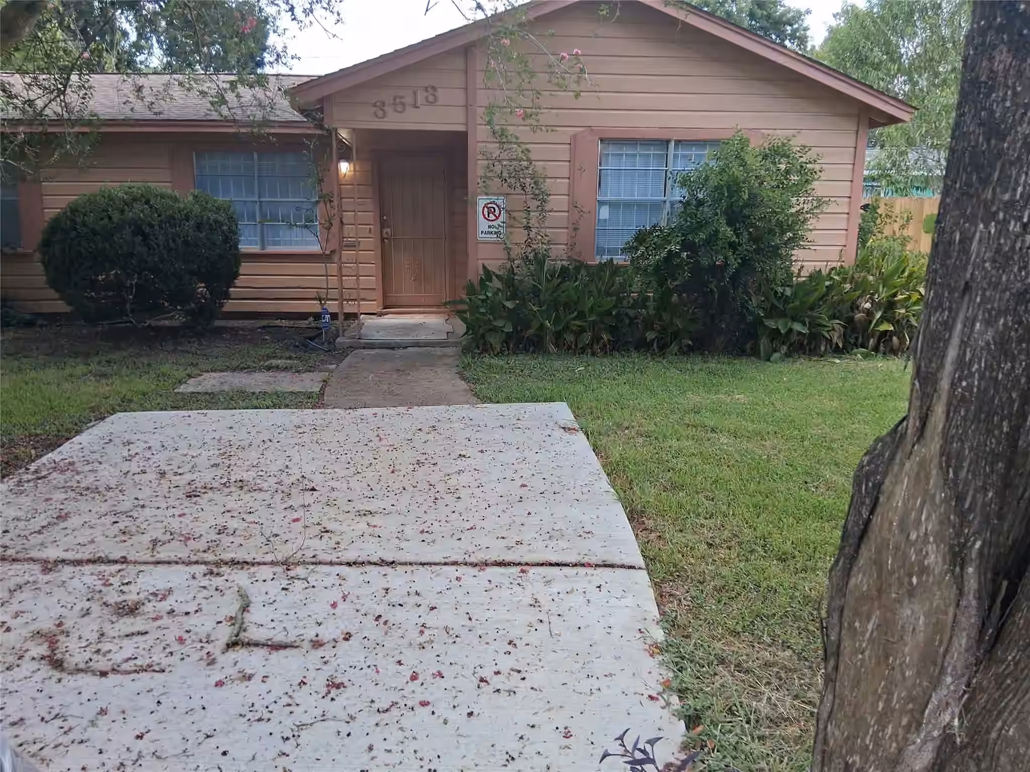 Photo of 3513 Rockingham Street, Houston, TX 77051