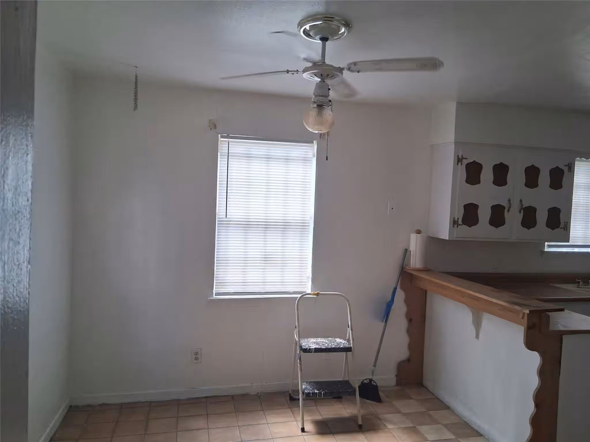 Photo 4 of 3513 Rockingham Street, Houston, TX