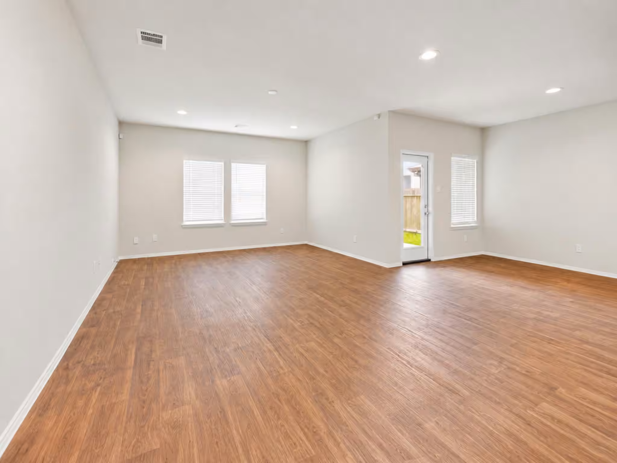 Photo 4 of 21143 Waze Lewis Drive, New Caney, TX