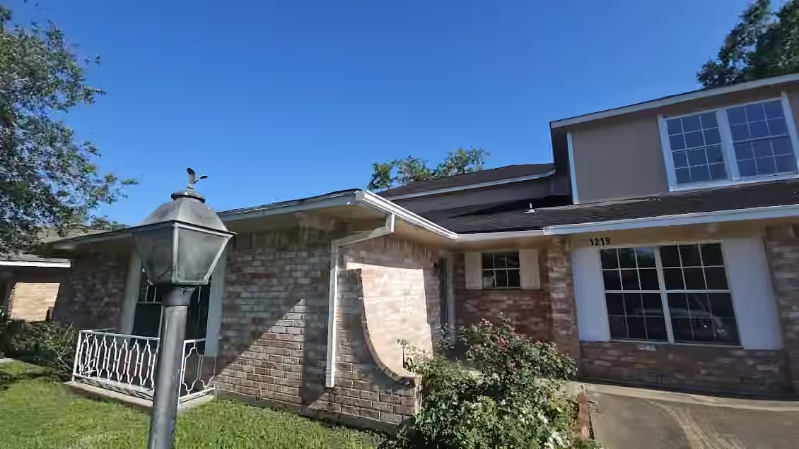 Photo of 1219 Pilot Point Drive, Houston, TX