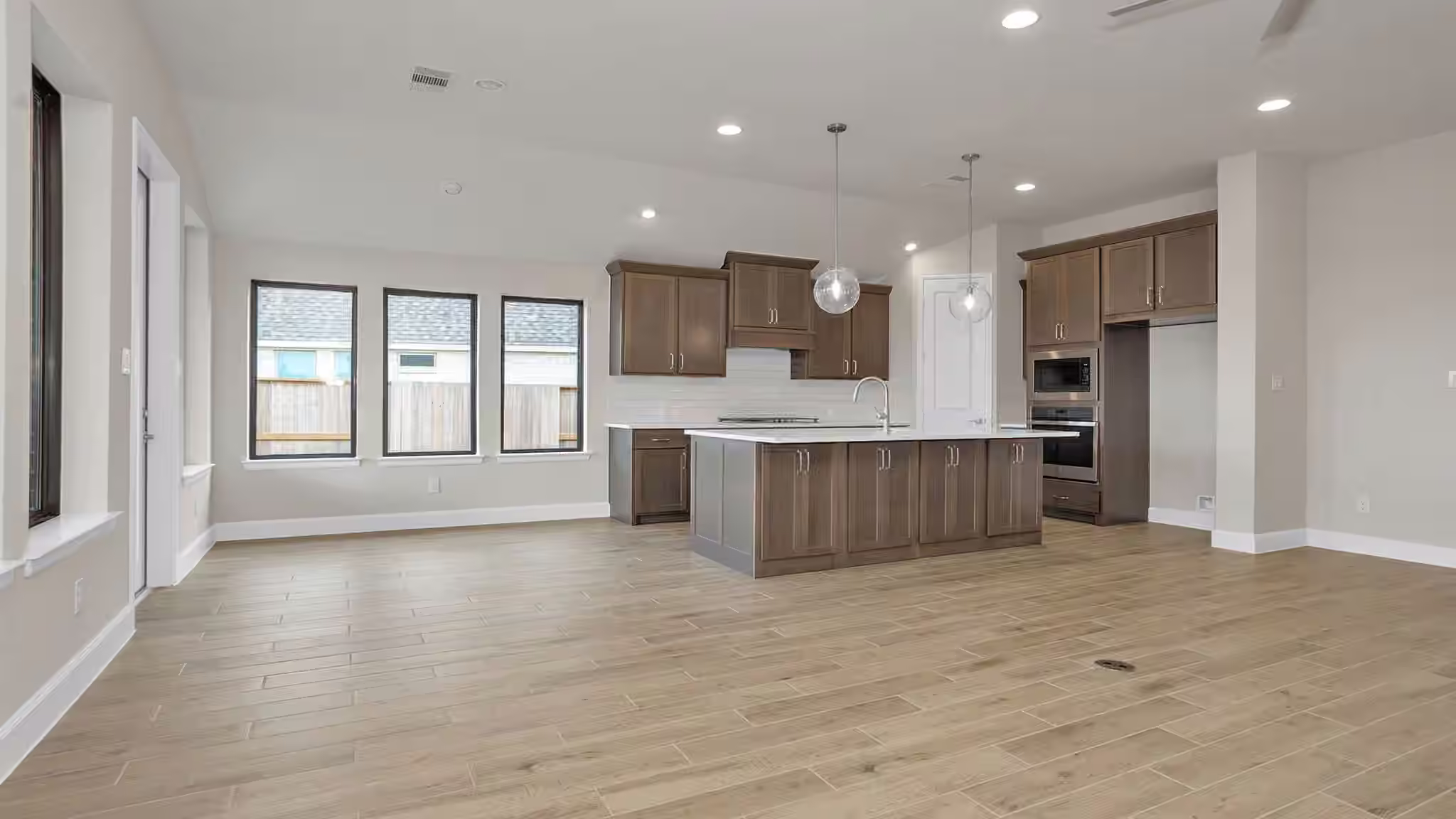 Photo 7 of 9414 Turnstone Drive, Manvel, TX