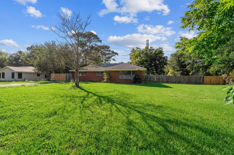 Photo 3 of 7333 Cayton Street, Houston, TX