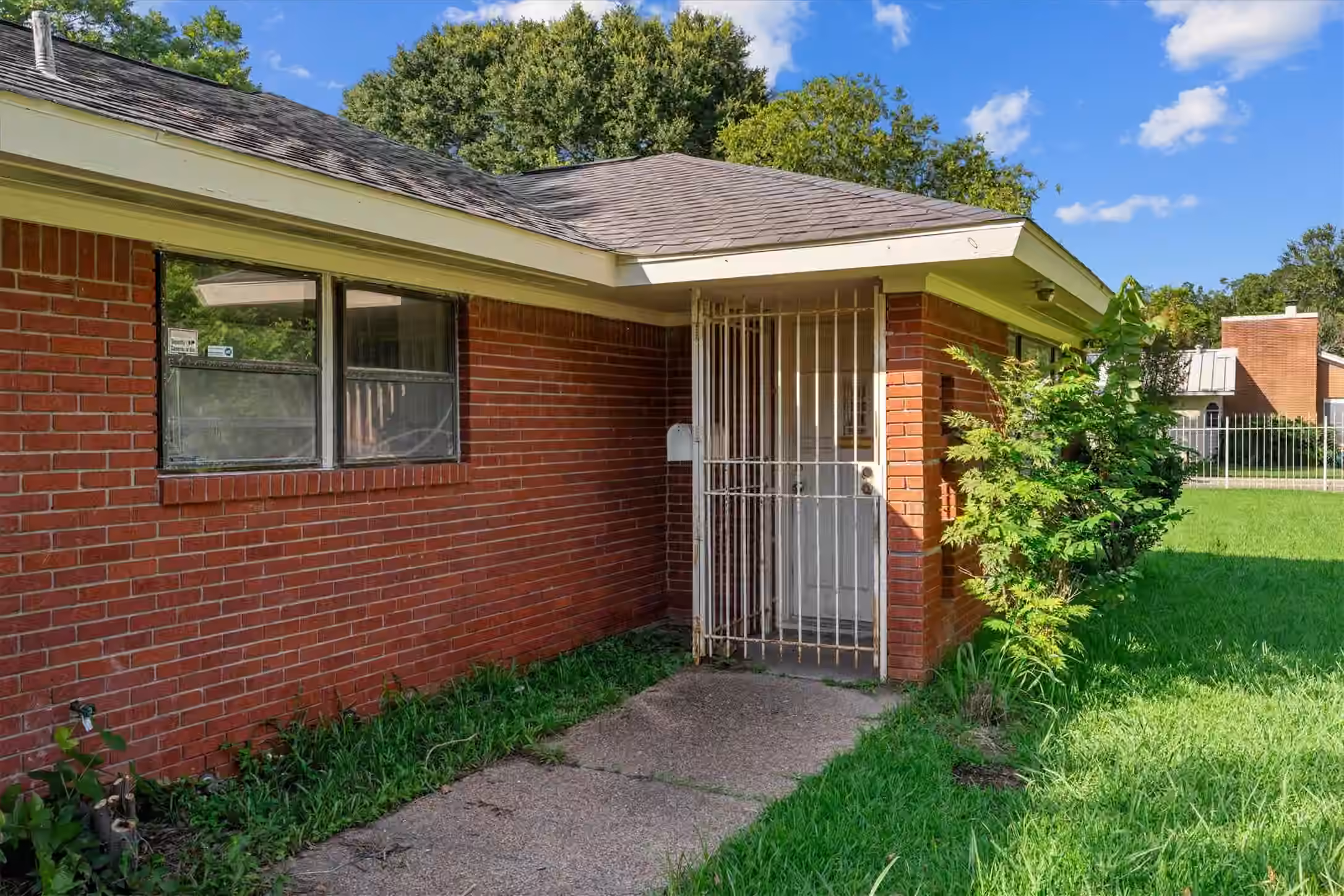 Photo 4 of 7333 Cayton Street, Houston, TX