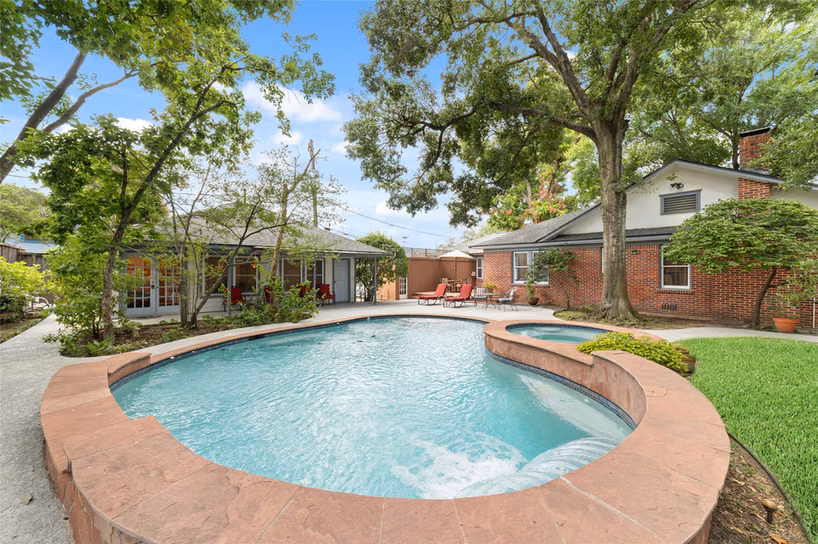 Photo 6 of 1613 California Street, Houston, TX