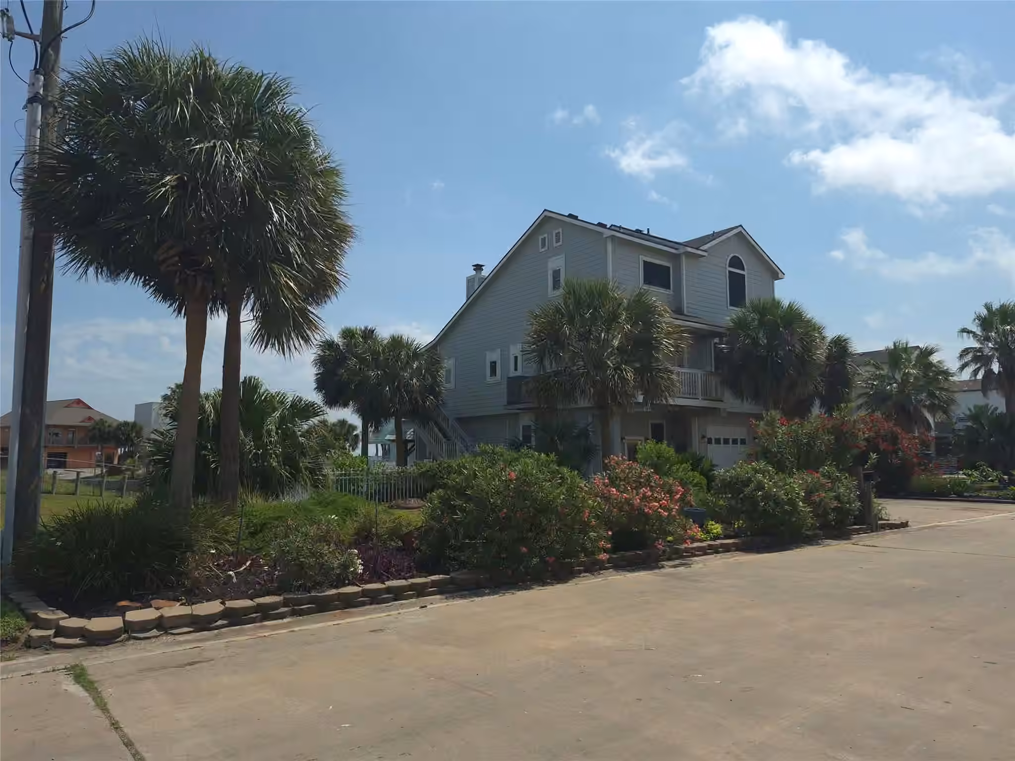 Photo 2 of 111 Kona Drive, Tiki Island, TX