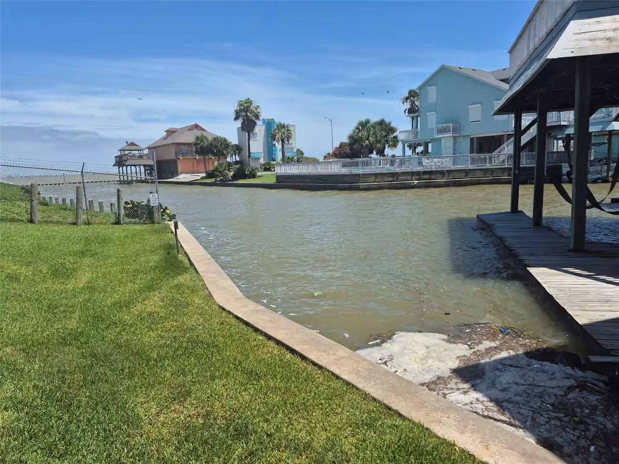 Photo 5 of 111 Kona Drive, Tiki Island, TX