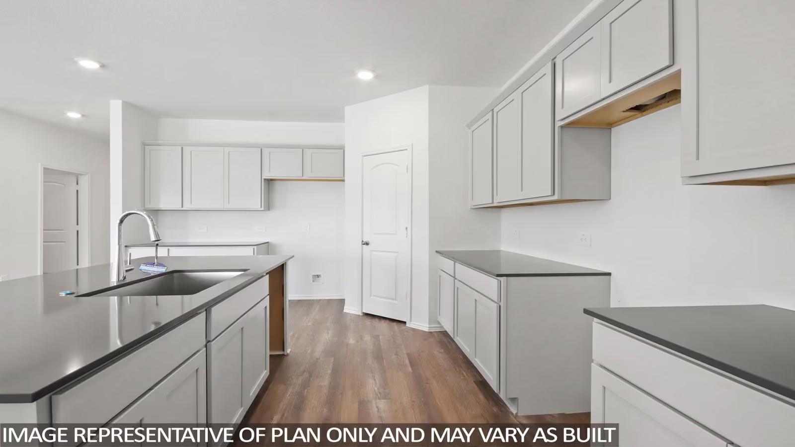 Photo 3 of 10519 Aren Road, Conroe, TX