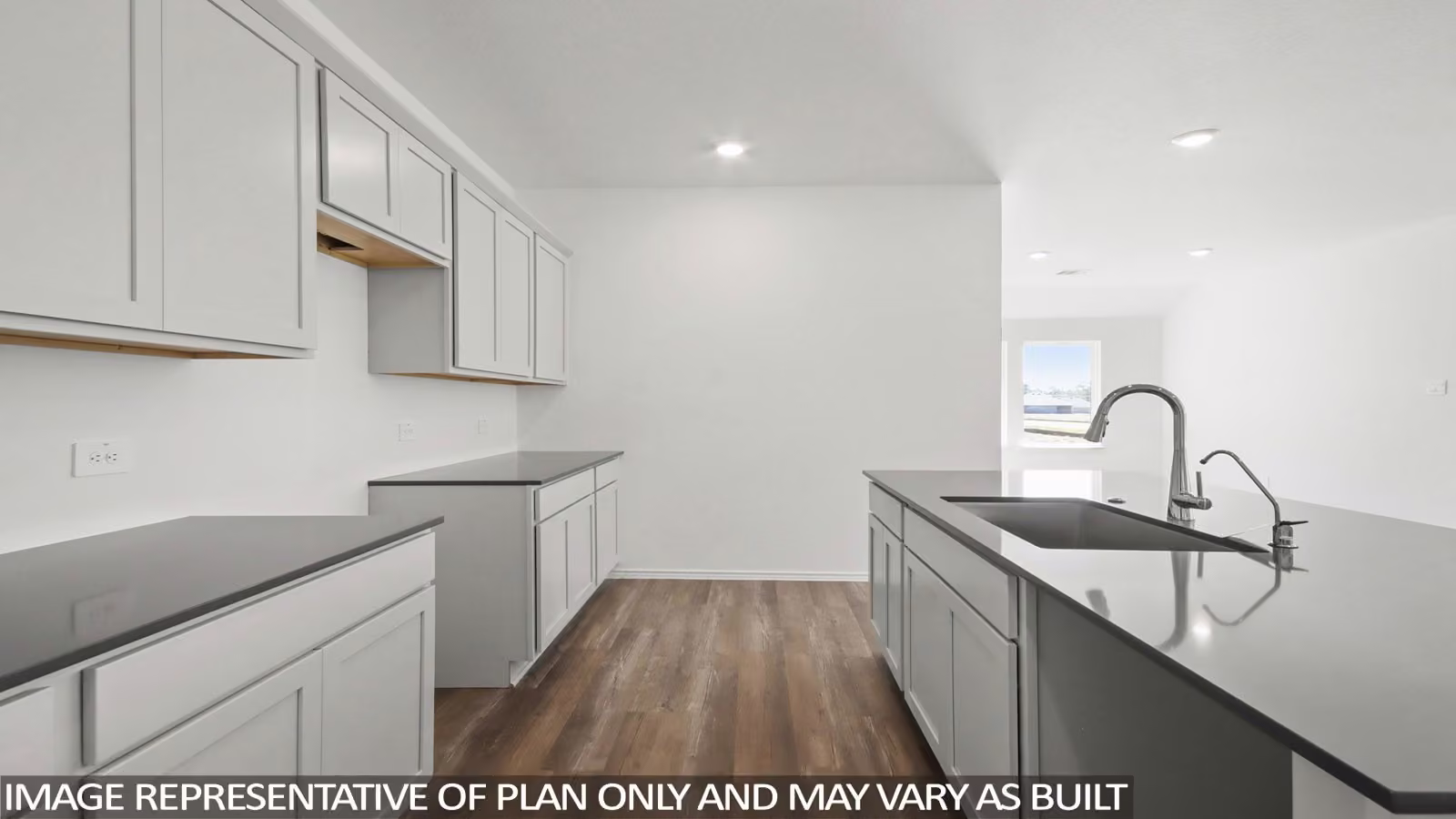 Photo 4 of 10519 Aren Road, Conroe, TX