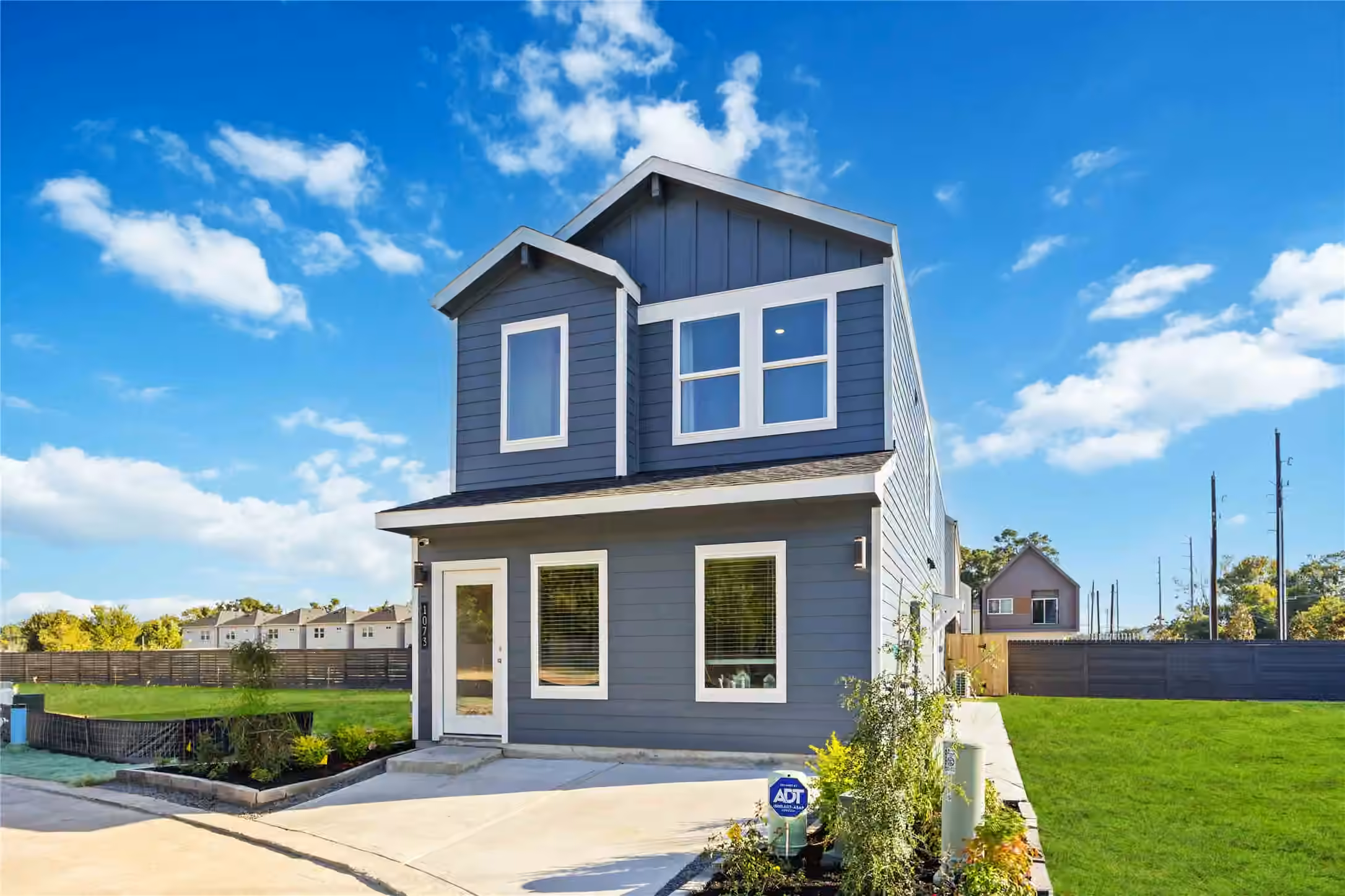 Photo 2 of 1069 Wheatley Oak Lane, Houston, TX