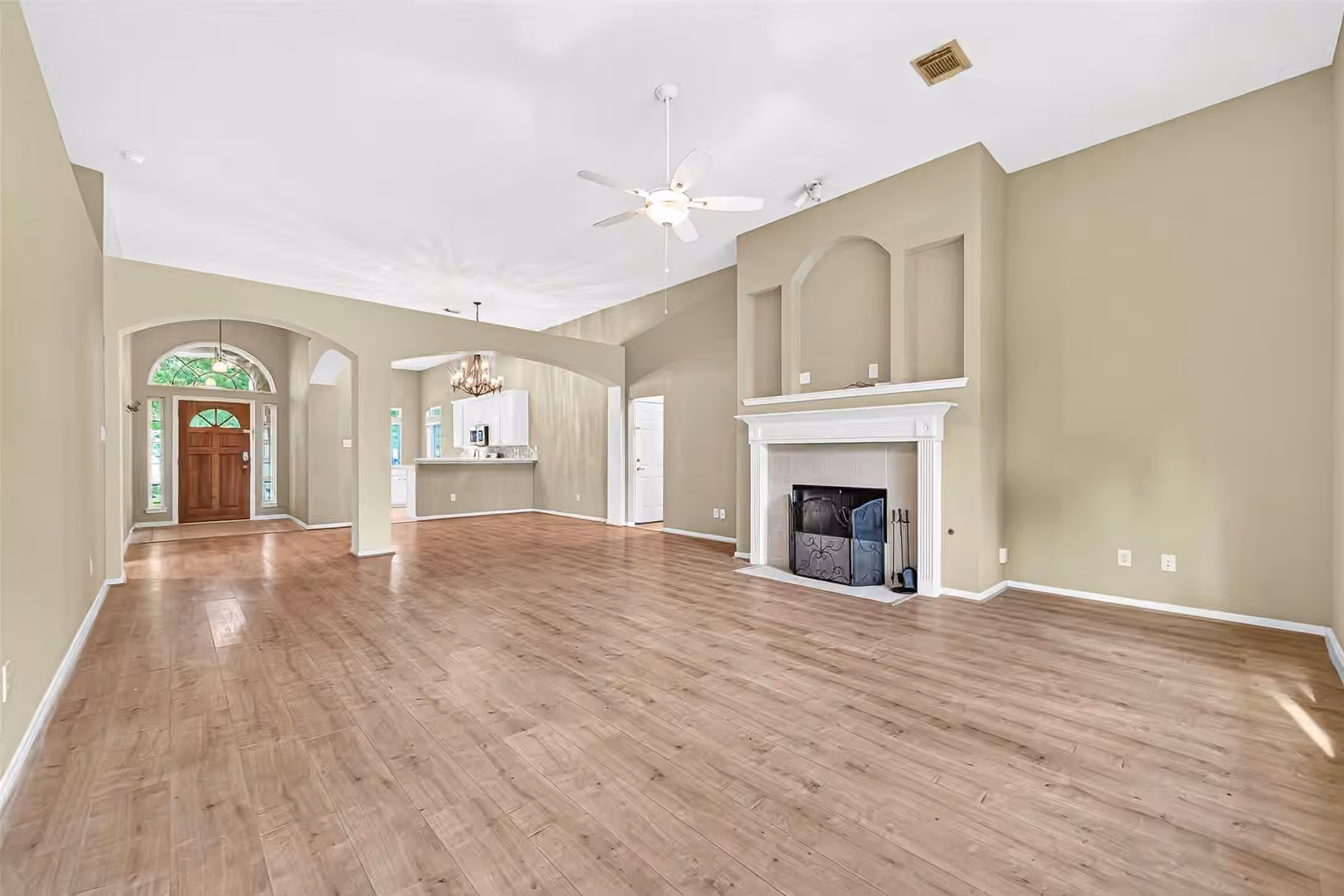 Photo 5 of 1514 Melissa Drive, Spring, TX
