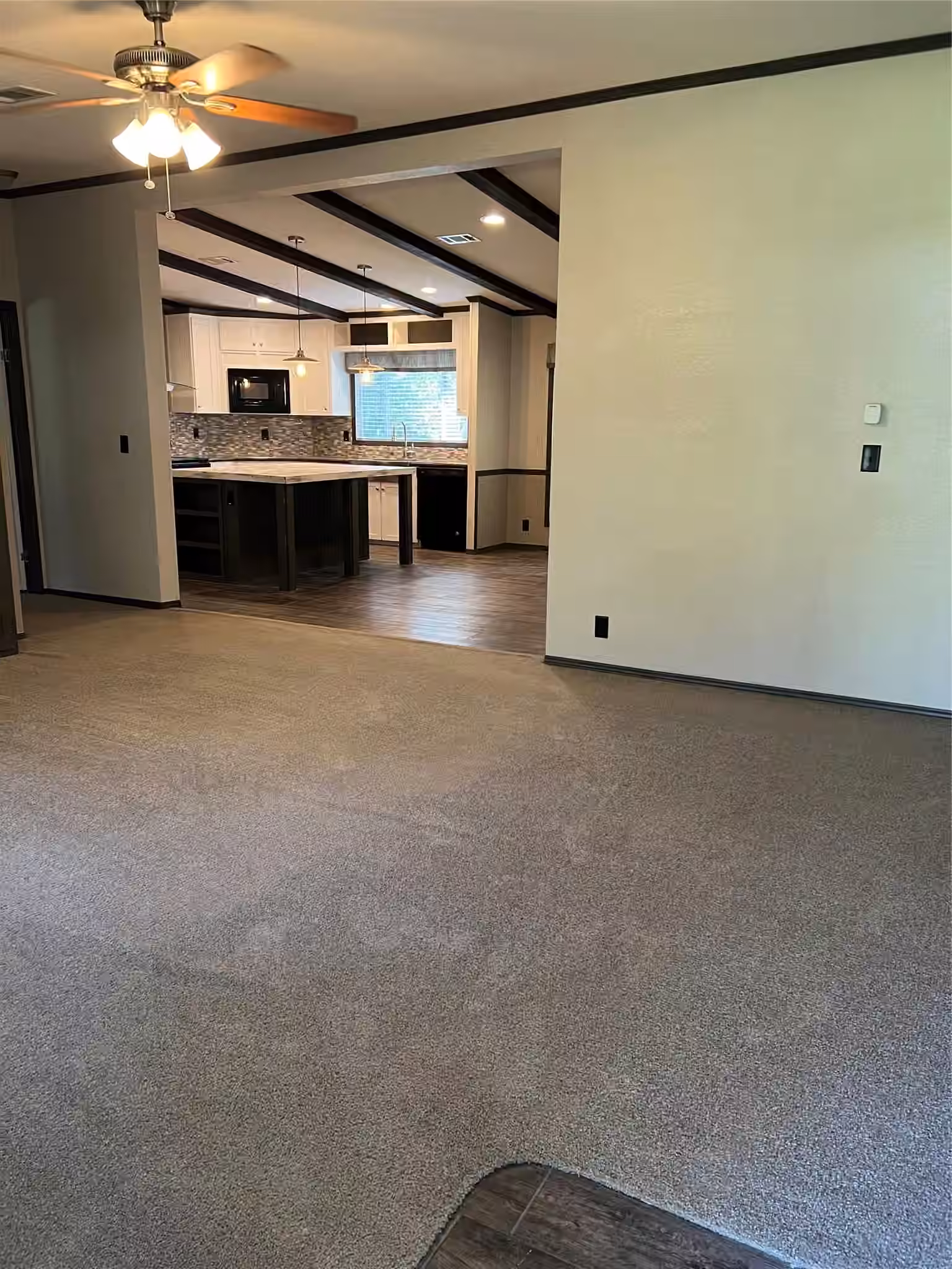 Photo 4 of 20615 Lazy Creek Drive, New Caney, TX